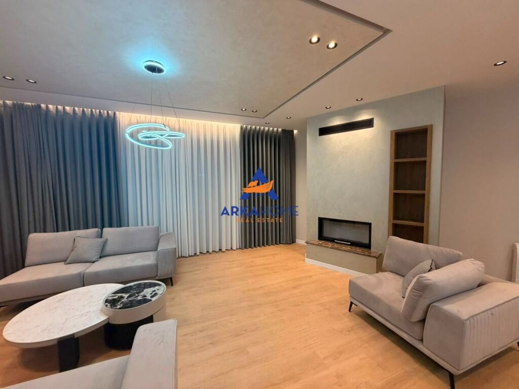 JEPET ME QERA VILE 3-KATËSHE+2 POSTE PARKIMI "TE RESIDENCA GREEN VALLEY,LIQENI I THATË" 400.000 LEKE