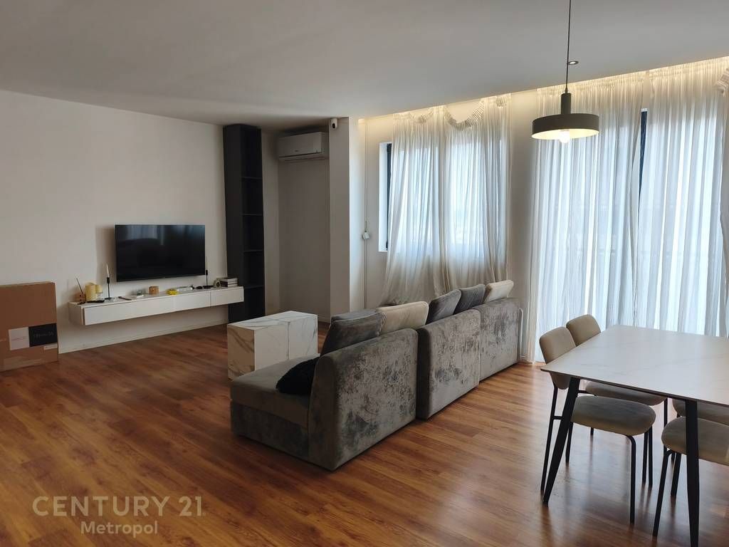 APARTMENT 3+1+2+ PARKING FOR RENT IN FUTURE HOME RESIDENCE