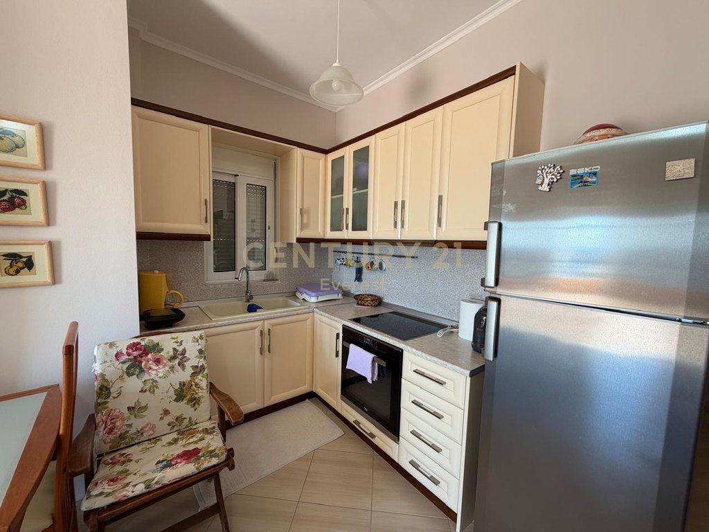 SARANDË, SHESIM APARTAMENT 2+1 ME PAMJE NGA DETI