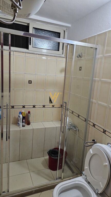JEPET APARTAMENT 2+1 ME QIRA TE RRUGA E KAVAJES 60.000 LEKE