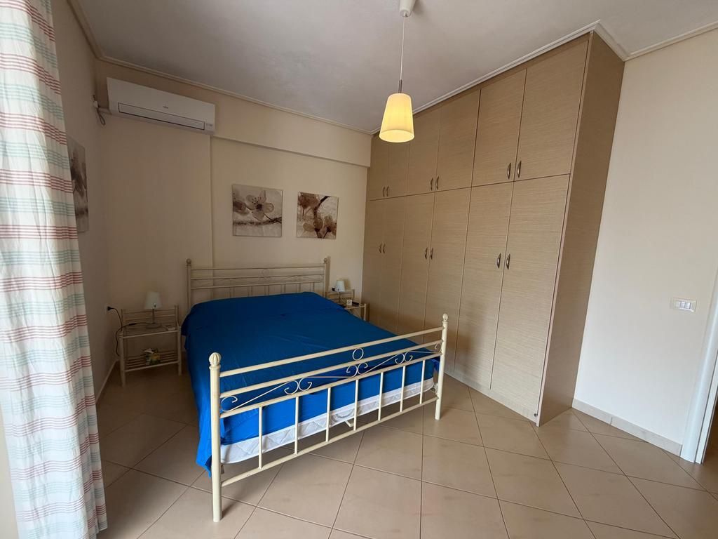 SARANDË, SHESIM APARTAMENT 2+1 ME PAMJE NGA DETI + POST PARKIMI + DEPO