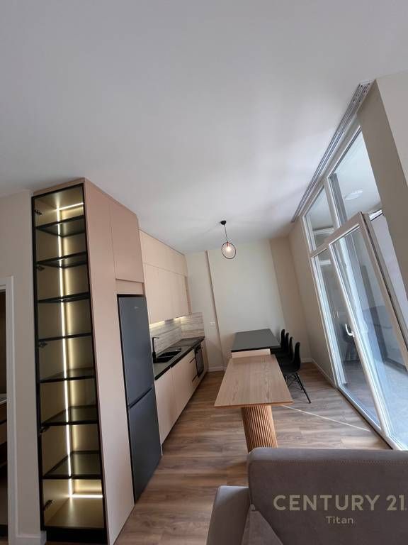 Jepet me qira apartament i ri 2+1+2, ne Siri Kodra! 1,000 € /Muaj
