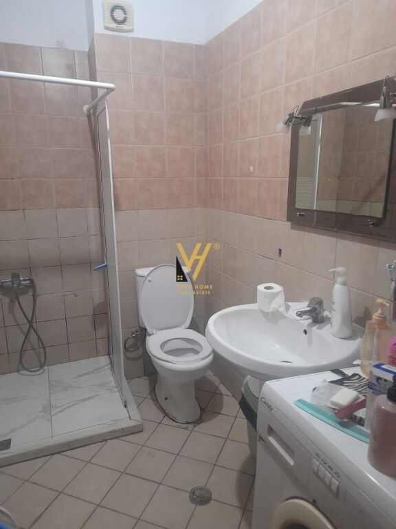 APARTMENT 2+1 FOR RENT NEAR THE FORMER ELECTRIC MARKET 55,000 LEKE
