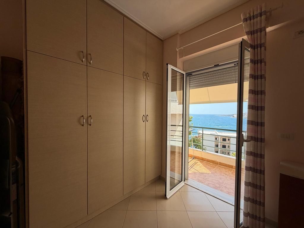 SARANDË, SHESIM APARTAMENT 2+1 ME PAMJE NGA DETI + POST PARKIMI + DEPO