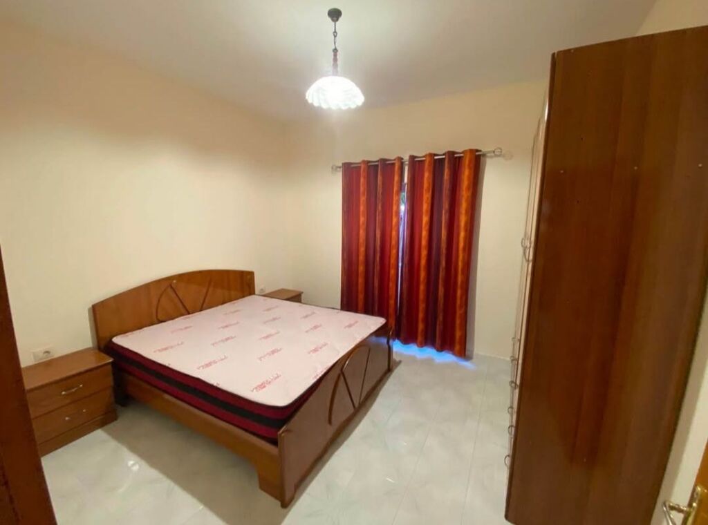 SHTEPI ME QERA 2+1 + PARKIM - SAUK, TIRANE