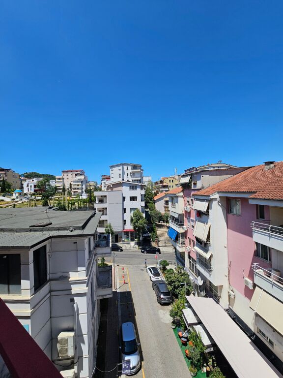 🏡 Shitet Apartament 2+1+2 në Kodra e Diellit – Njësia Nr. 13