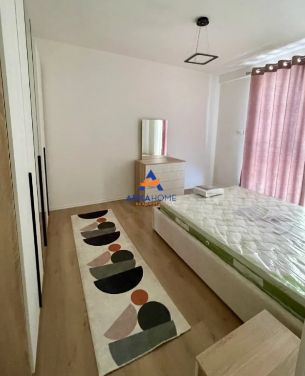 JEPET APARTAMENT 1+1+ANEKS+BALLKON ME QERA "PASKUQAN, REZIDENCA ALBULENA" 42.000 LEKE