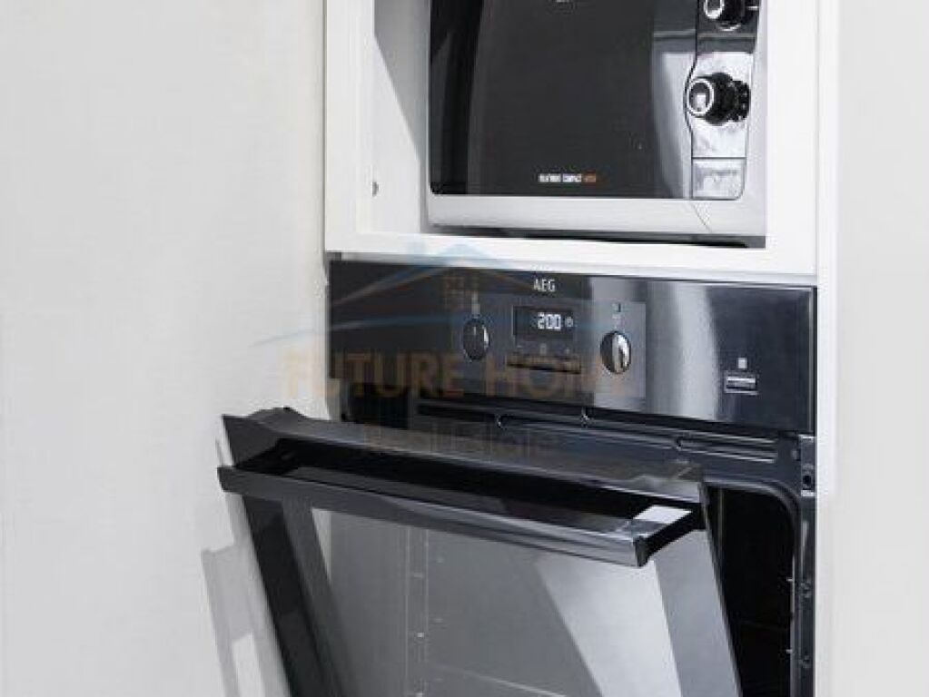 Shitet, Apartament 2+1 Pazari i Ri- Optika Roma