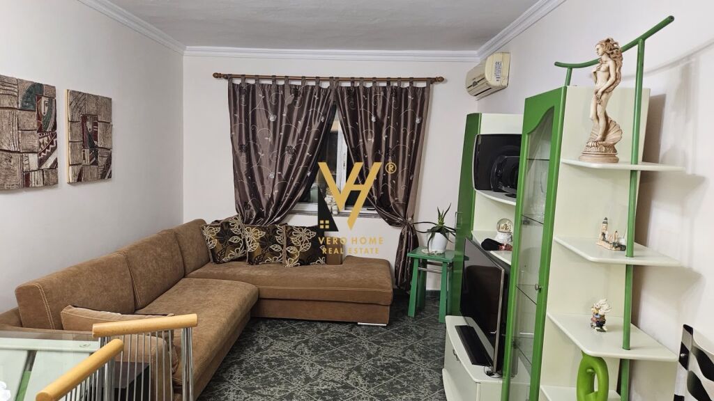 JEPET APARTAMENT 2+1 ME QIRA TE RRUGA E KAVAJES 60.000 LEKE