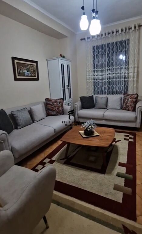 APARTAMENT ME QERA 2+1 SHALLVARET 80.000 LEKE FH-89636