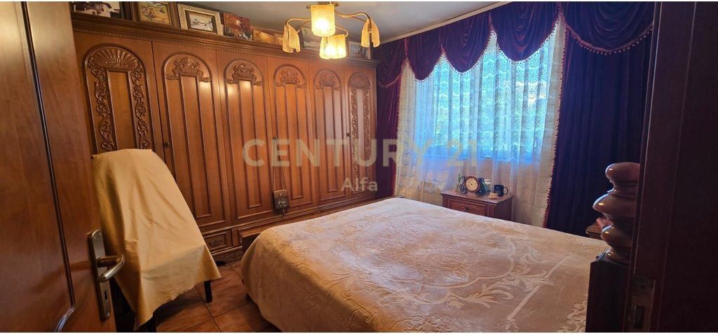 Apartment 2+1+1 for sale opposite the New Maternity!