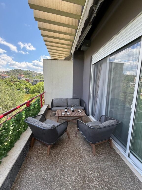 Super Appartamento di Lusso 2+1 in affitto al Lago Secco
