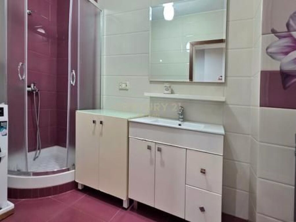 🏡 JEPET ME QIRA | ISH-EKSPOZITA, BUZË UNAZËS
