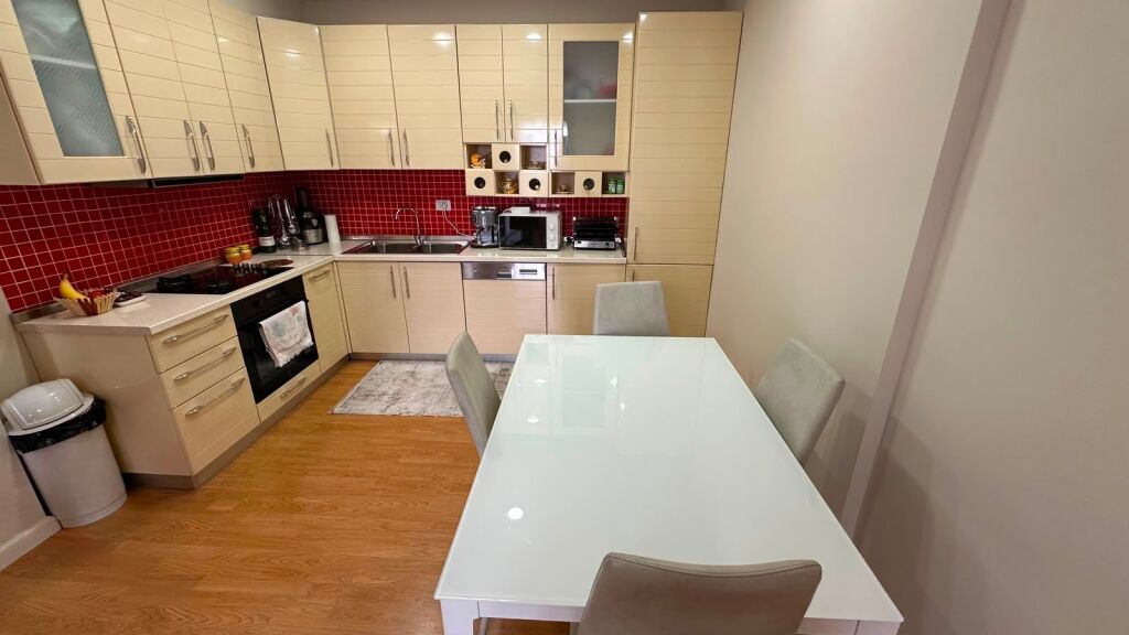 Apartment 2+1 for rent near the Train Station