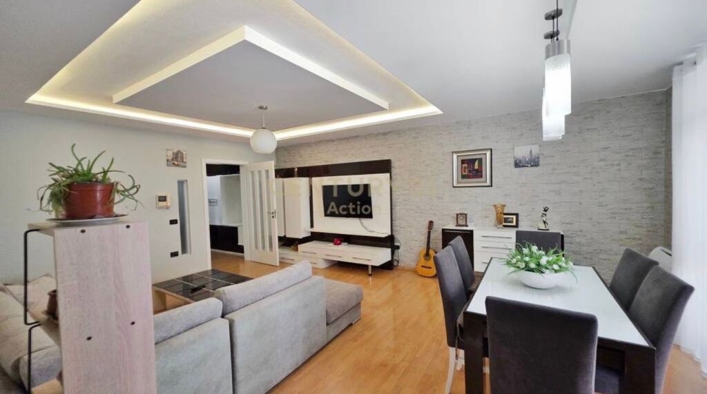 🏡 JEPET ME QIRA | ISH-EKSPOZITA, BUZË UNAZËS