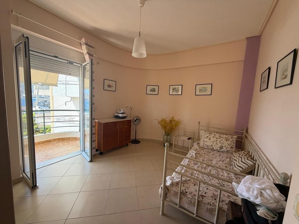 SARANDË, SHESIM APARTAMENT 2+1 ME PAMJE NGA DETI + POST PARKIMI + DEPO