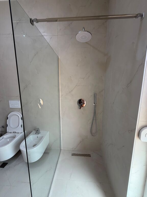 Jepet me qira 1+1 kompleksi Kadiu Ali Dem 45.000Leke