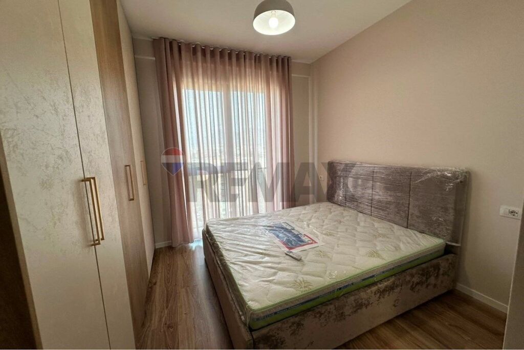 APPARTAMENTO 2+1+2 IN AFFITTO A LAPRAKË, VIA DRITAN HOXHA