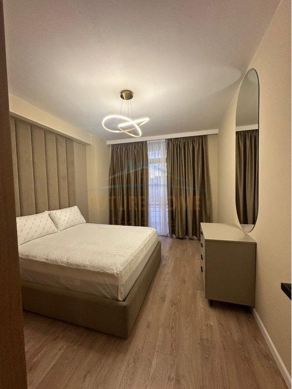 Shitet Apartament 3+1 – Pranë Vilës L , UNA71333