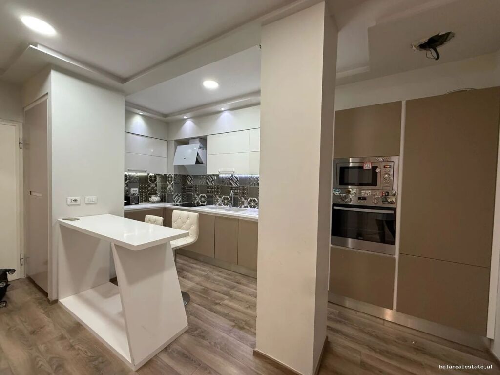 Appartamento In Affitto 2+1 Vicino al Giardino Zoologico (ID B2202077) Tirana