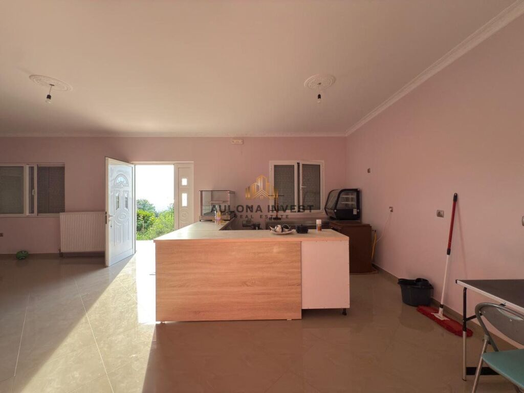 CASA A DUE PIANI CON VISTA MARE - BABIC E MADHE VLORA