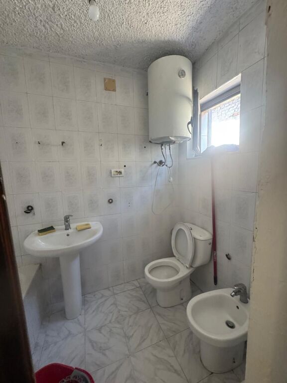 Apartament me qera 2+1 - 📍Myslym Shyri, prane Mullirit te Vjeter