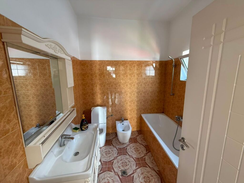 📣 RENT Apartment 2+1 📍 “Him Kolli” Street, Near “Kavaja” Road ✨ 💶 Price 80,000 Leke/Month