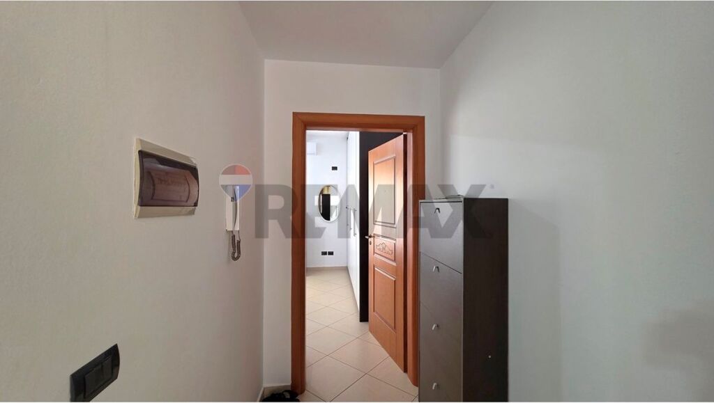 🏡 APPARTAMENTO 1+1 IN AFFITTO – LUNGOMARE, VLORË 🌊