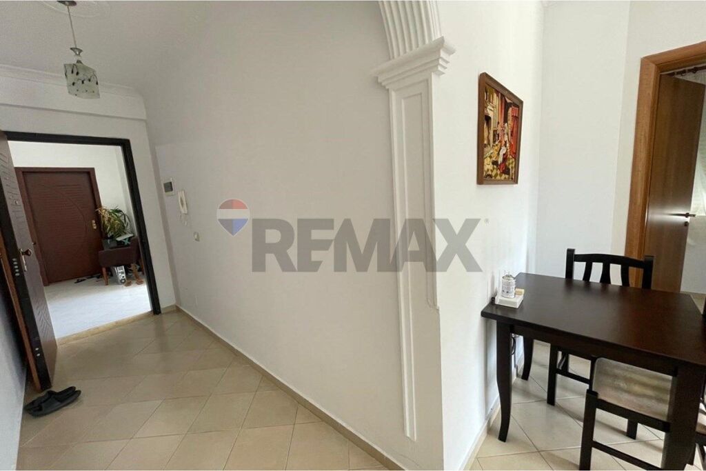 🏡 APARTAMENT 1+1 ME QIRA – PRANË GJYKATËS, VLORË 📍