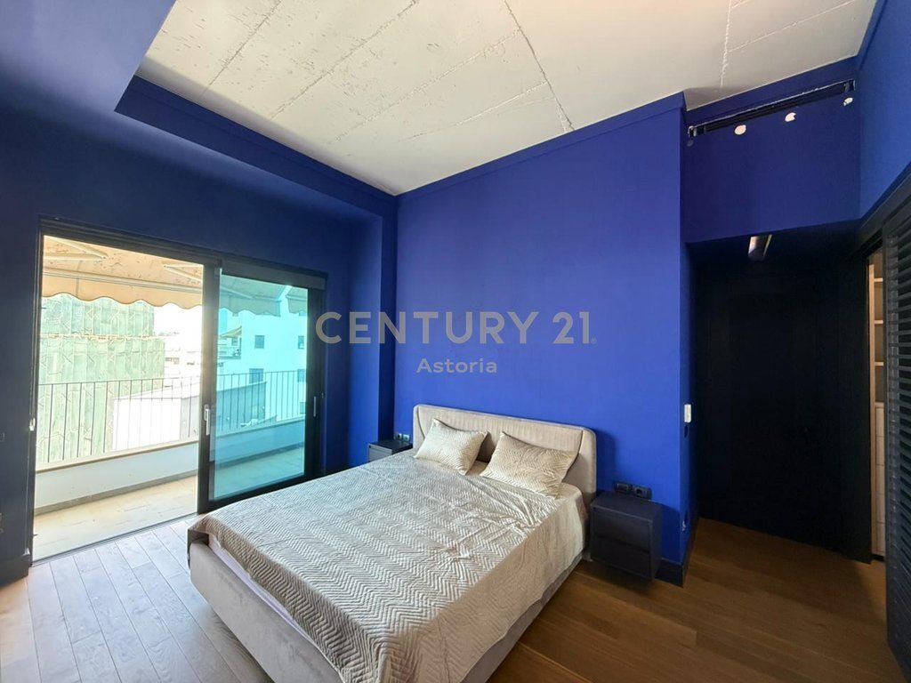 Penthouse Modern me Qira në Astir – Super Hapësirë, Stil Luksoz &amp; Privatësi Maksimale