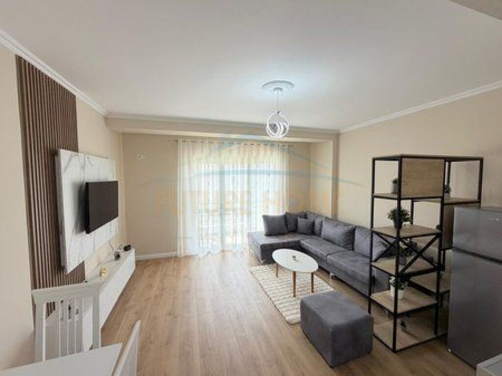 Qera, Apartament 1+1 Ish Rajoni , Durres