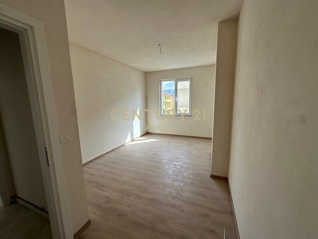 2+1 Apartment for Sale – New Modern Residence in Kamëz