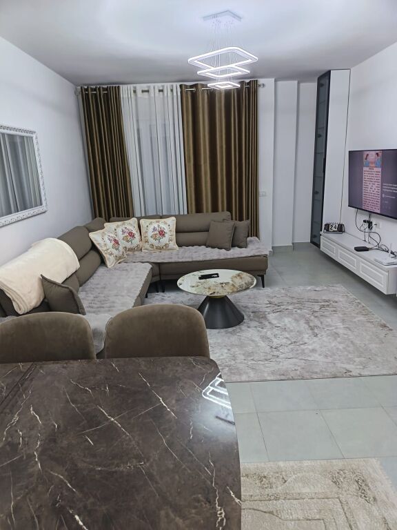 🏡 Apartment 3+1+2 +🅿️ 📍 5 May