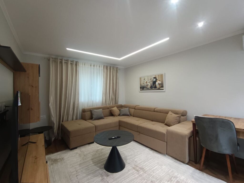 Apartament me qira 2+1,Qender 9-kateshet