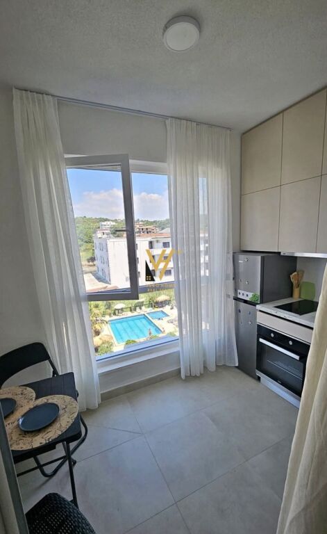 SHITET GARSIONERE 35 M2 PRANE GRAND BLUE FAFA, GOLEM 63.000 EURO