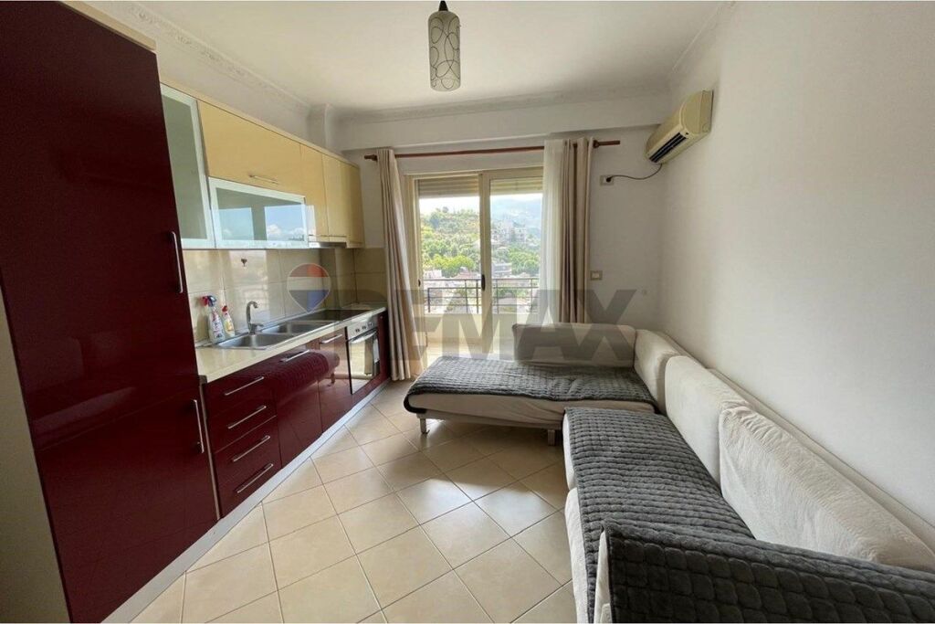 🏡 APARTAMENT 1+1 ME QIRA – PRANË GJYKATËS, VLORË 📍
