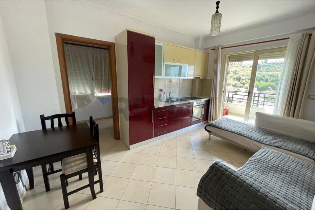🏡 APARTAMENT 1+1 ME QIRA – PRANË GJYKATËS, VLORË 📍
