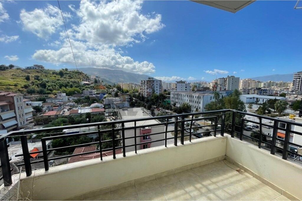 🏡 APARTAMENT 1+1 ME QIRA – PRANË GJYKATËS, VLORË 📍