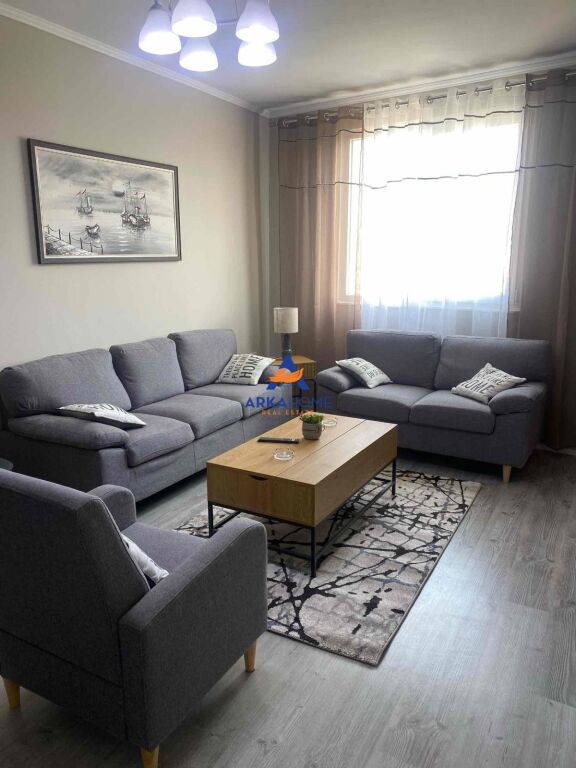 AFFITTASI APPARTAMENTO 1+1+BALCONE "GOLDEN PARK 3" 60.000 LEKE