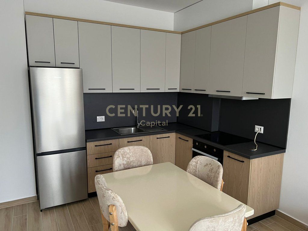 Apartament 1+1 me qira pranë SPAK, godinë e re! 600 € /Muaj 55,000 Lekë /Muaj