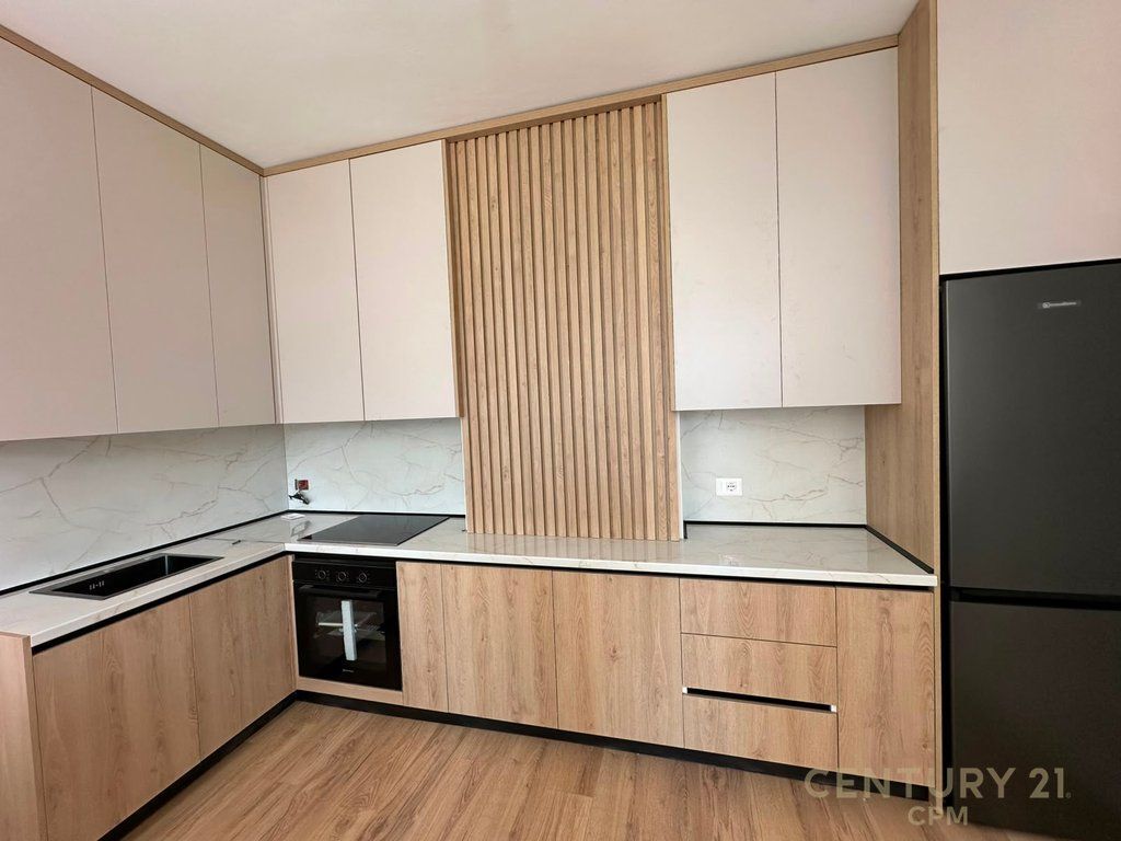 Apartament 1+1 Per Qira Prane Hipotekes!