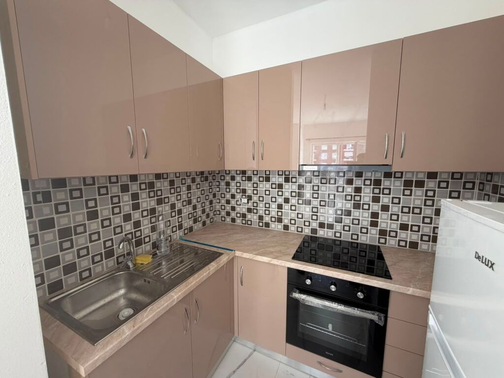 🏠 Apartment 2+1 for rent – Aura Complex  📍 At Aura Complex, Dritan Hoxha Street, Tirana💰 Rent: 50,000 lek/month