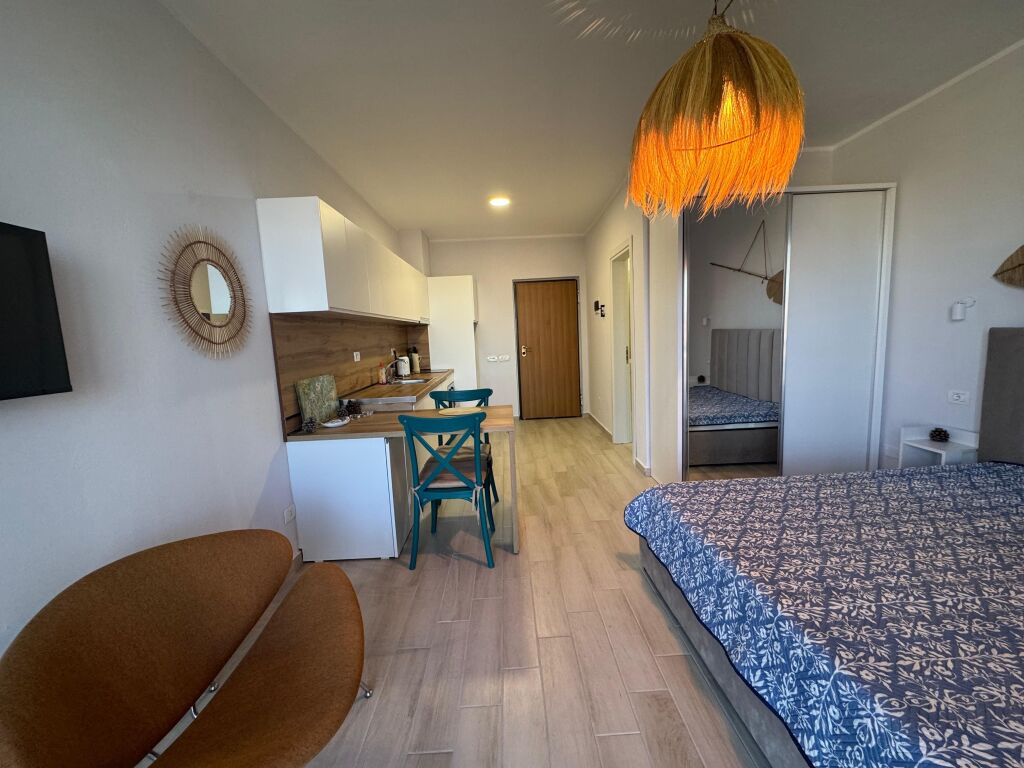 Studio apartment for sale