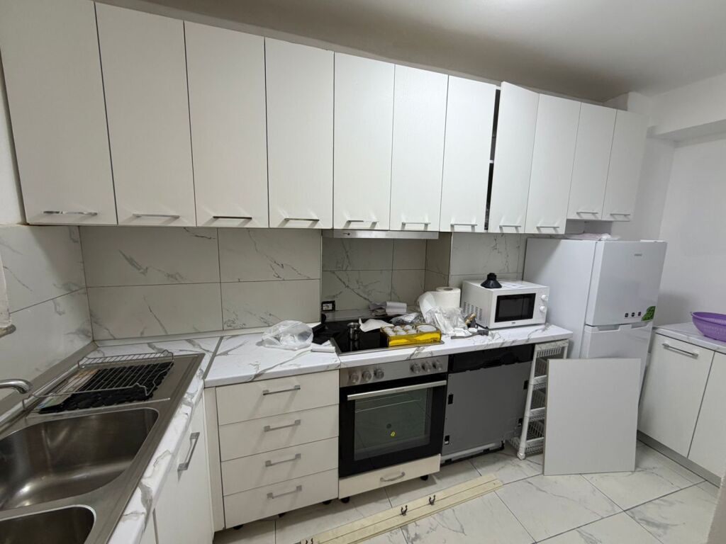 For rent 2+1  Address: Center Behind 9 Stairs  1st floor existing building  Furnished and uninhabited  Price 750 thousand lek