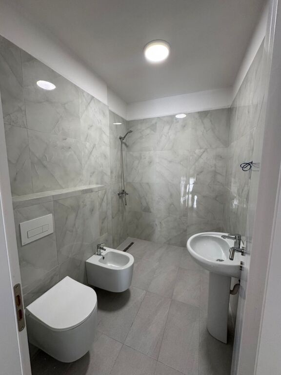 Rent | Apartament 2 + 1+ 2 | Astir | 600 €/month