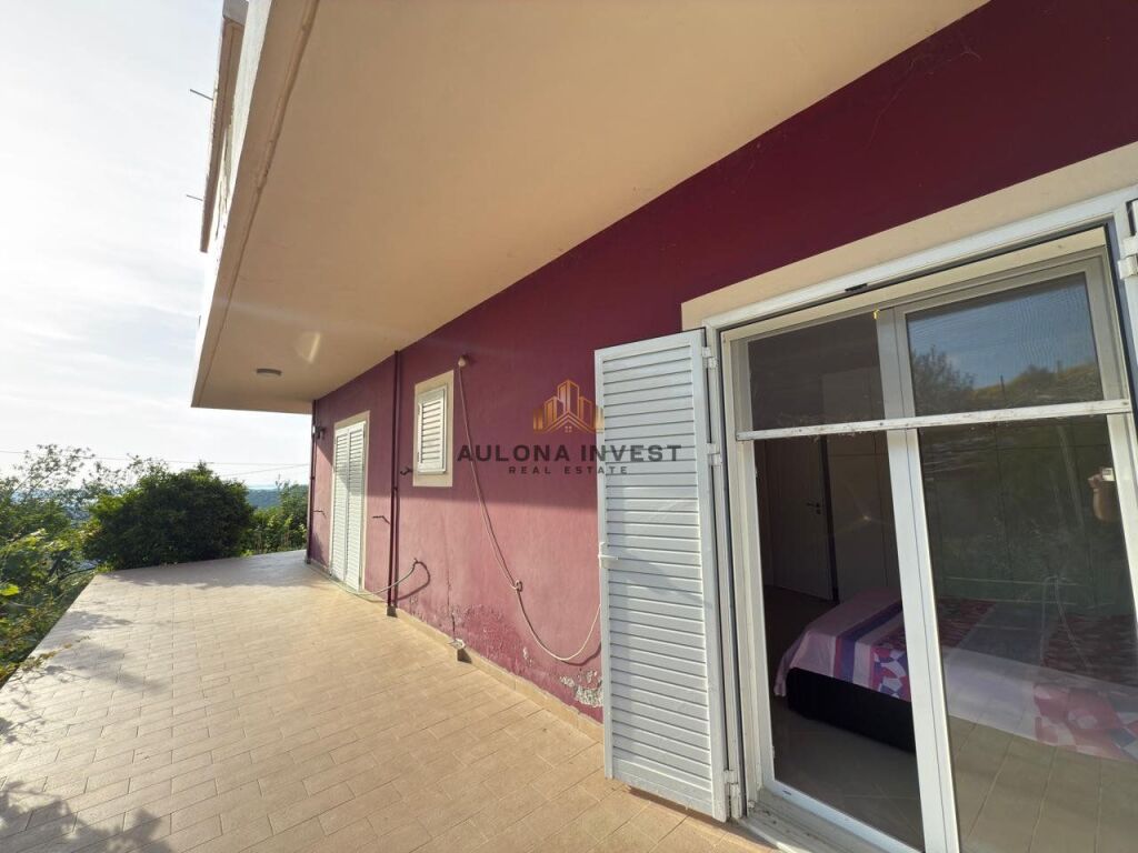 CASA A DUE PIANI CON VISTA MARE - BABIC E MADHE VLORA