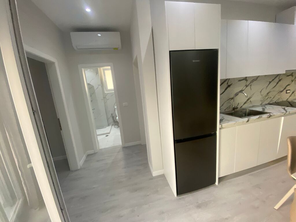 Apartament 2+1 per qera Kodra e Priftit !