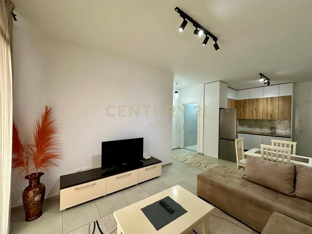 QIRA, APARTAMENT 2+1, KODRA E DIELLIT