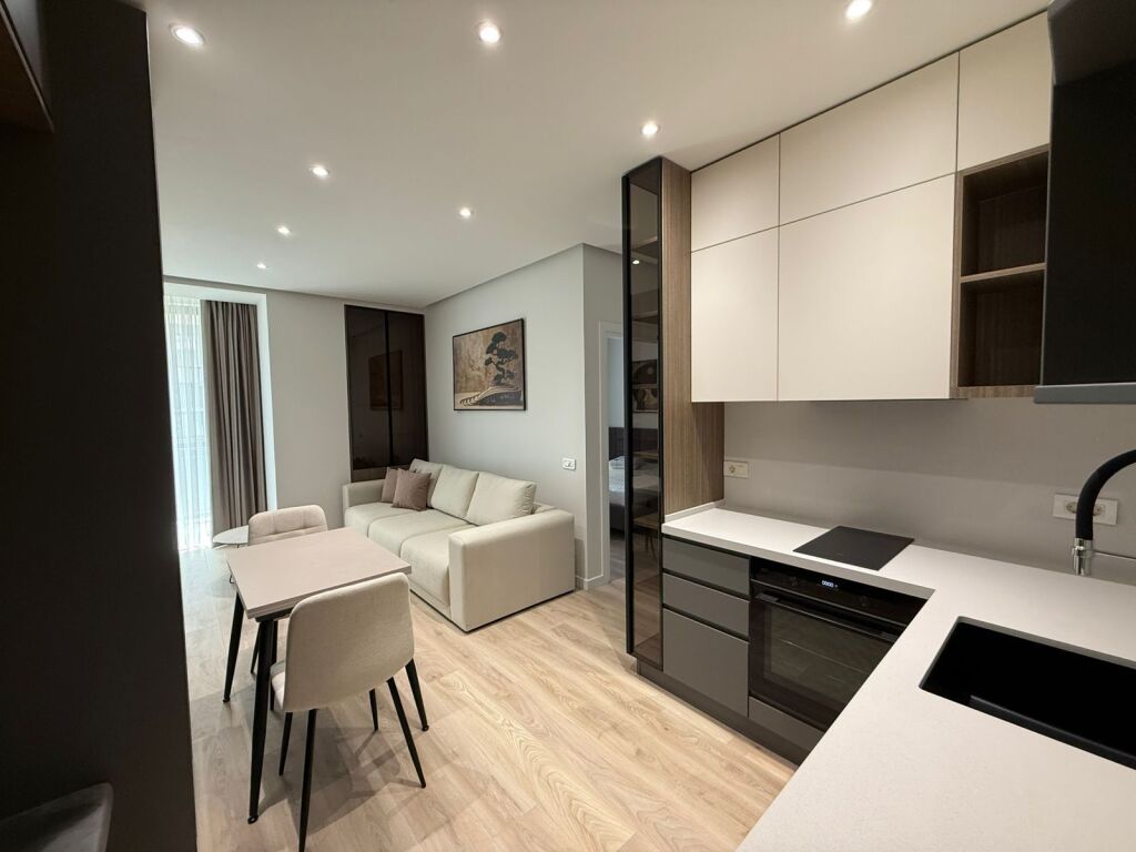 APARTAMENT 2+1 PER QIRA GOLDEN TOWER,MINE PEZA