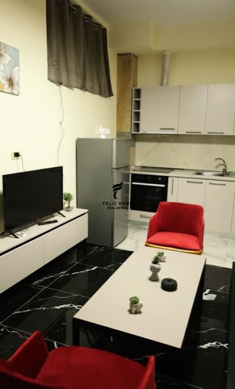 APARTAMENT ME QERA 1+1 ALI DEMI 40.000 LEKE FH-89737